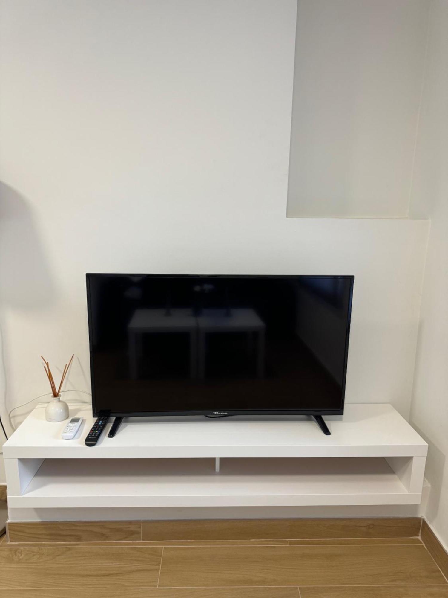 Mediterranean Malagueta Suite Málaga Exteriör bild
