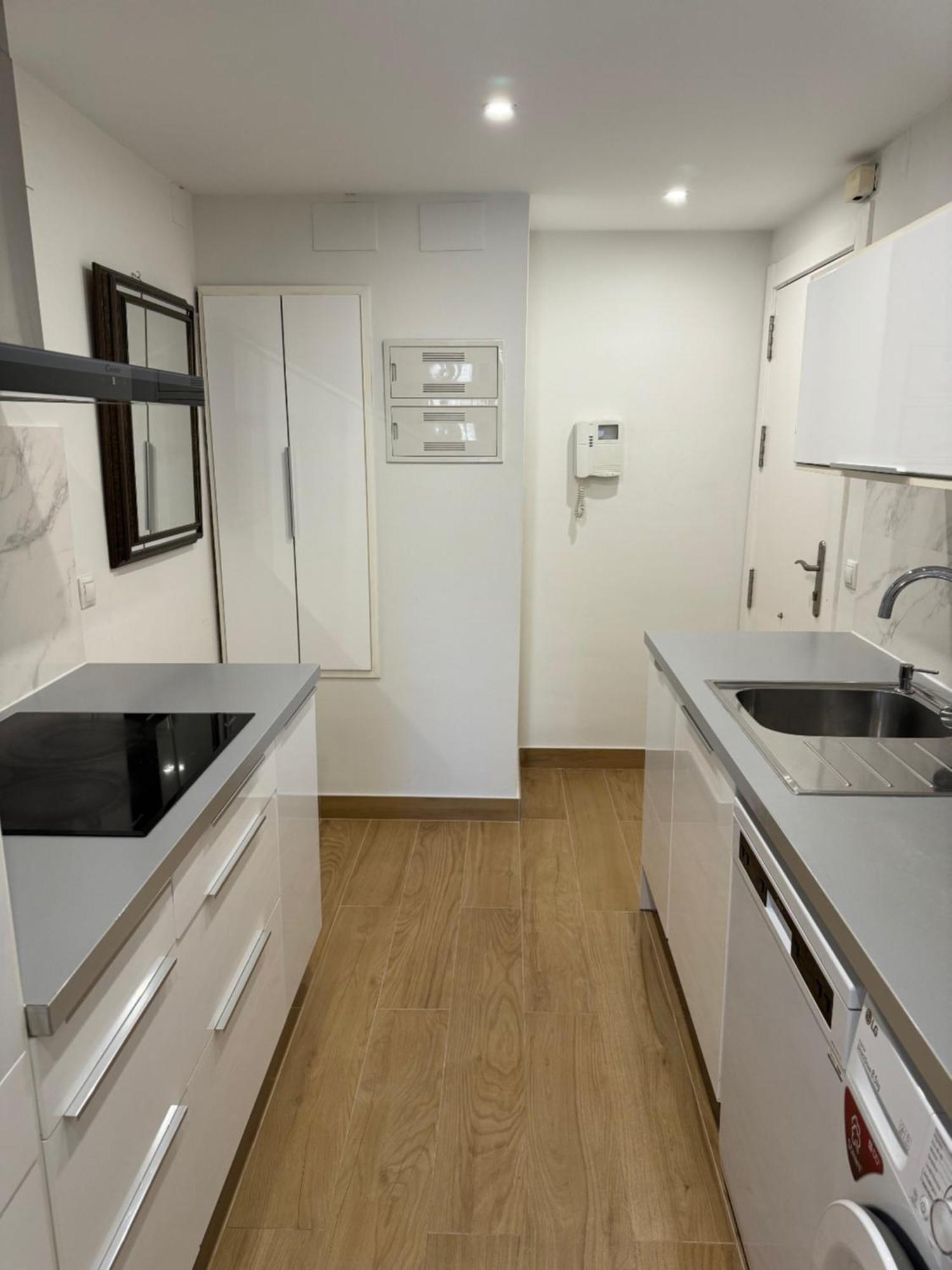 Mediterranean Malagueta Suite Málaga Exteriör bild