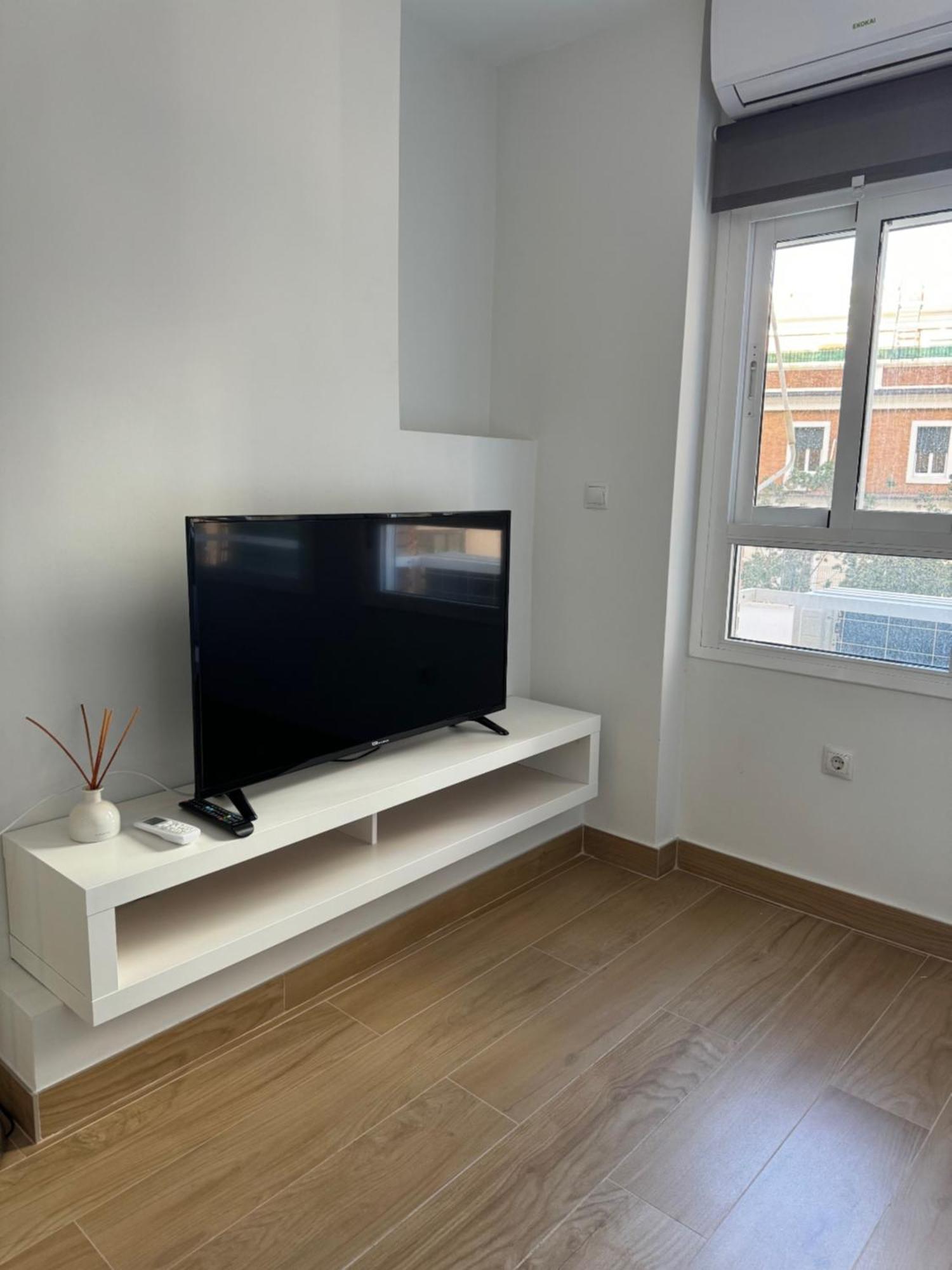 Mediterranean Malagueta Suite Málaga Exteriör bild
