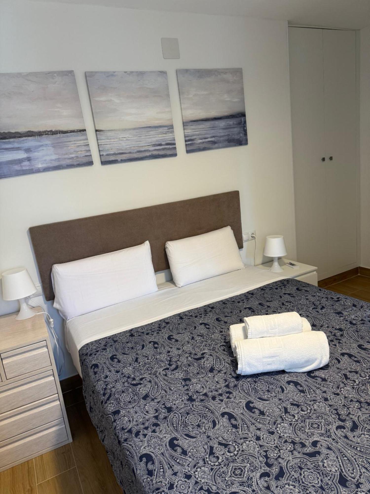 Mediterranean Malagueta Suite Málaga Exteriör bild